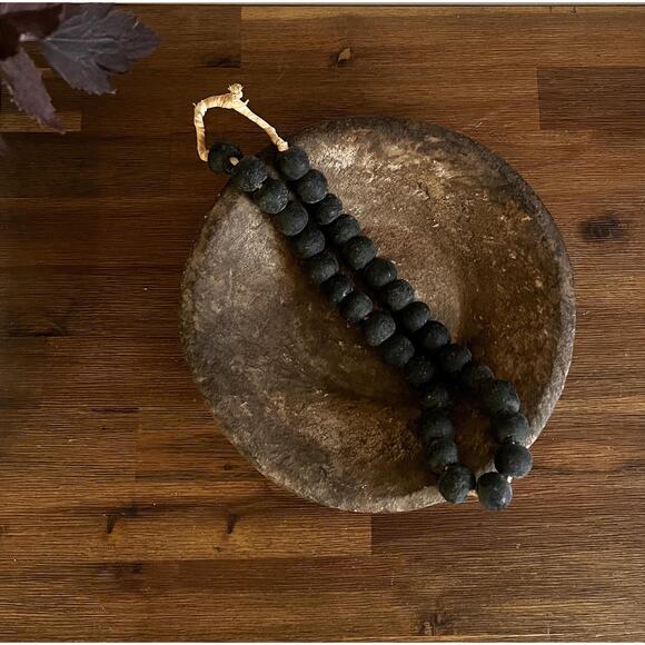 Vintage African Bead Strand Black - Picture 1 of 4